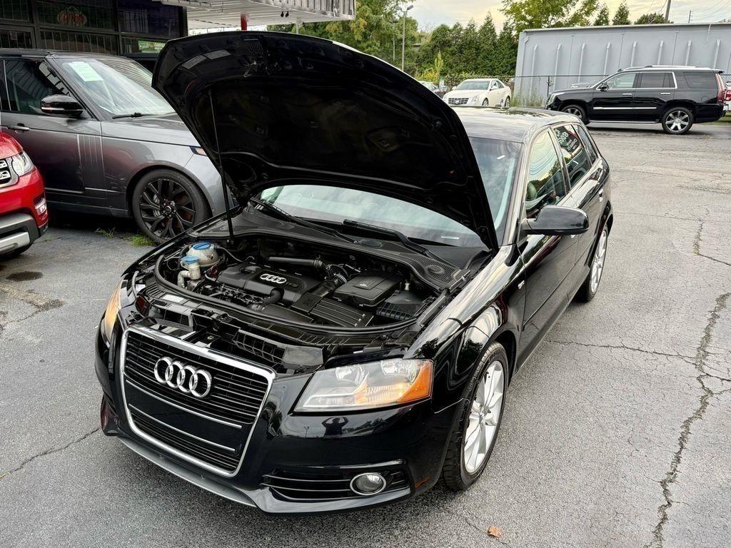 Audi A3 2.0T PZEV Premium S tronic 2013