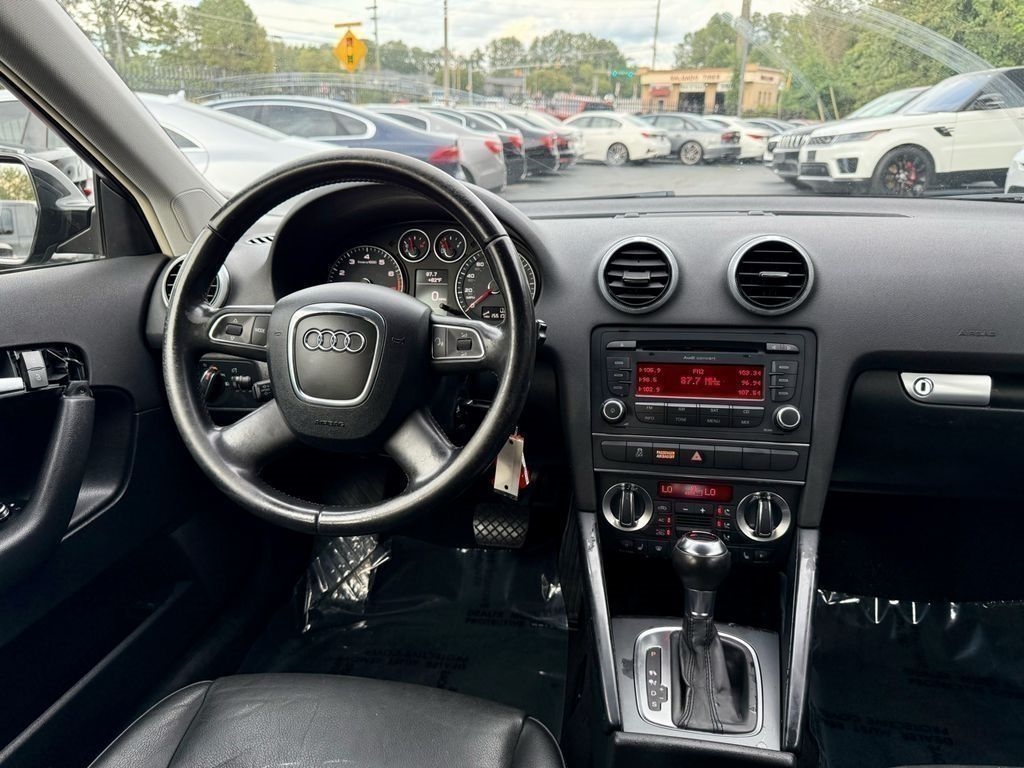 Audi A3 2.0T PZEV Premium S tronic 2013