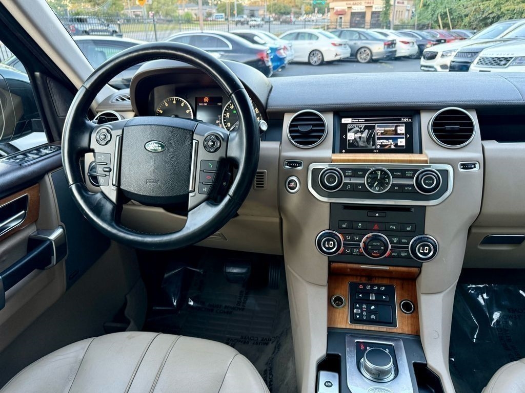 Land Rover LR4 HSE 2016