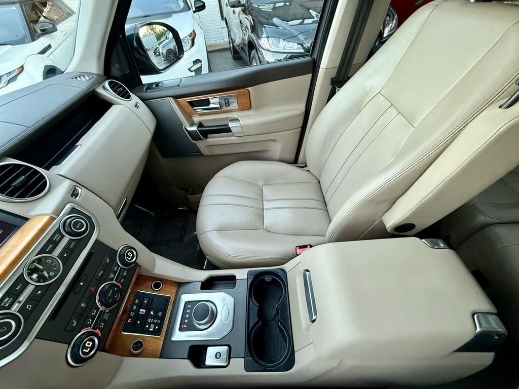 Land Rover LR4 HSE 2016