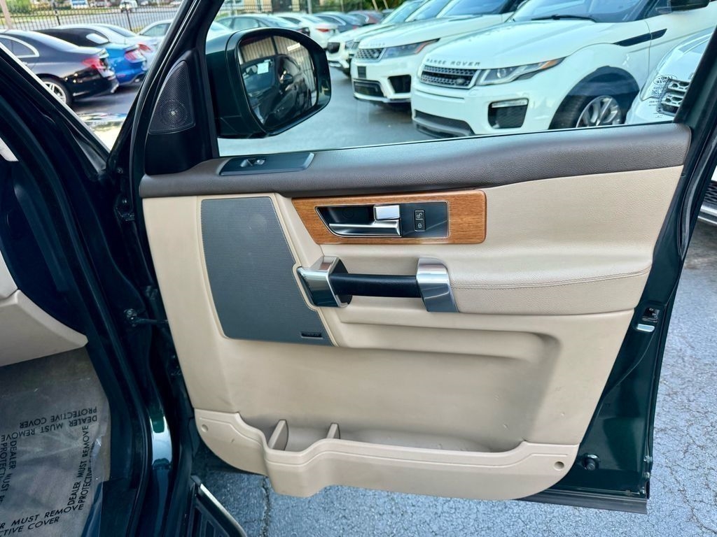Land Rover LR4 HSE 2016
