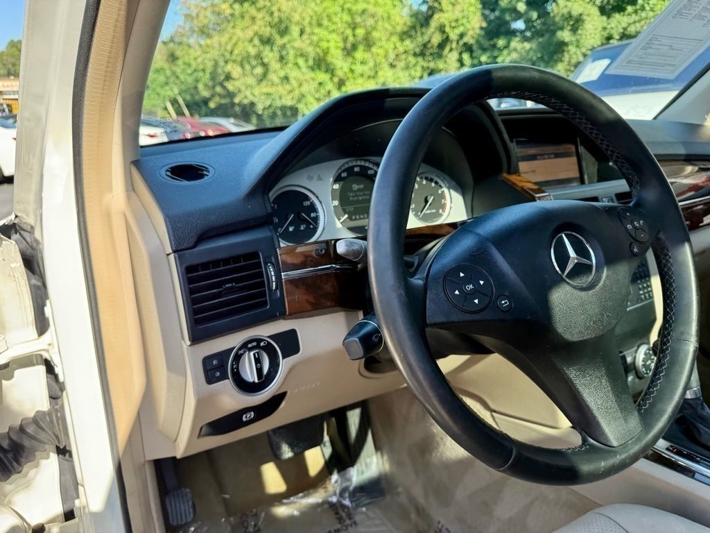 Mercedes-Benz GLK-Class GLK350 2012