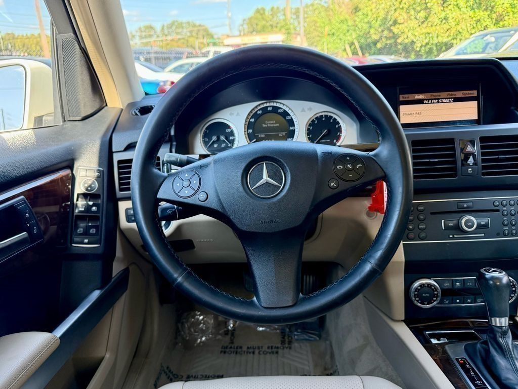 Mercedes-Benz GLK-Class GLK350 2012