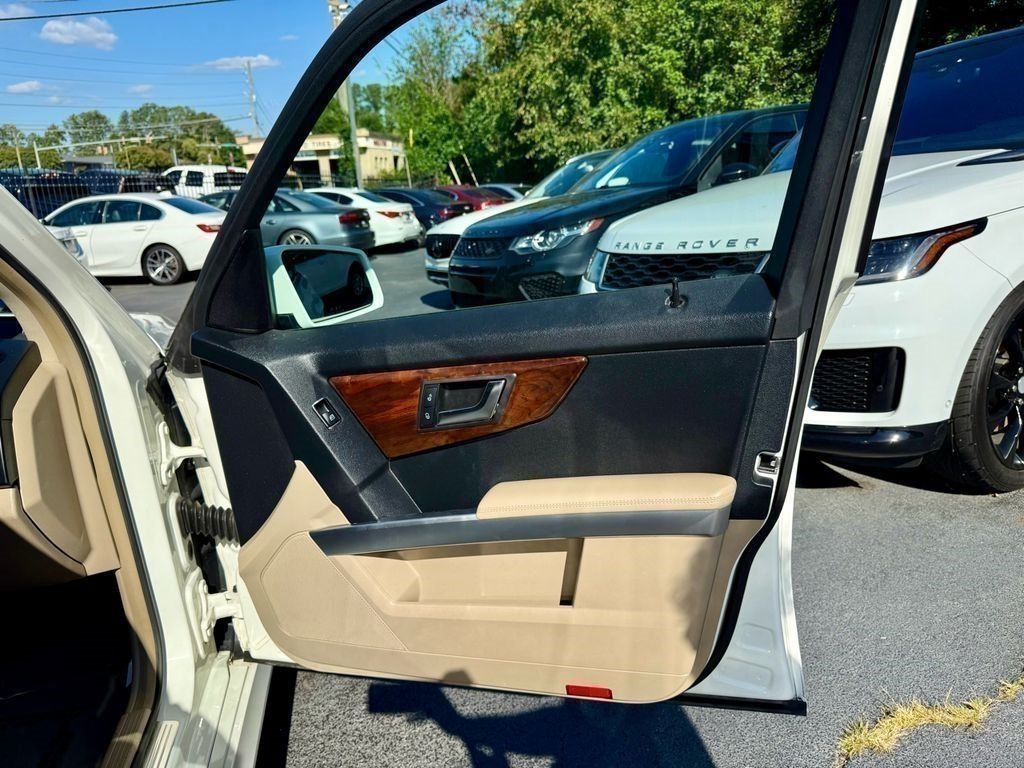 Mercedes-Benz GLK-Class GLK350 2012