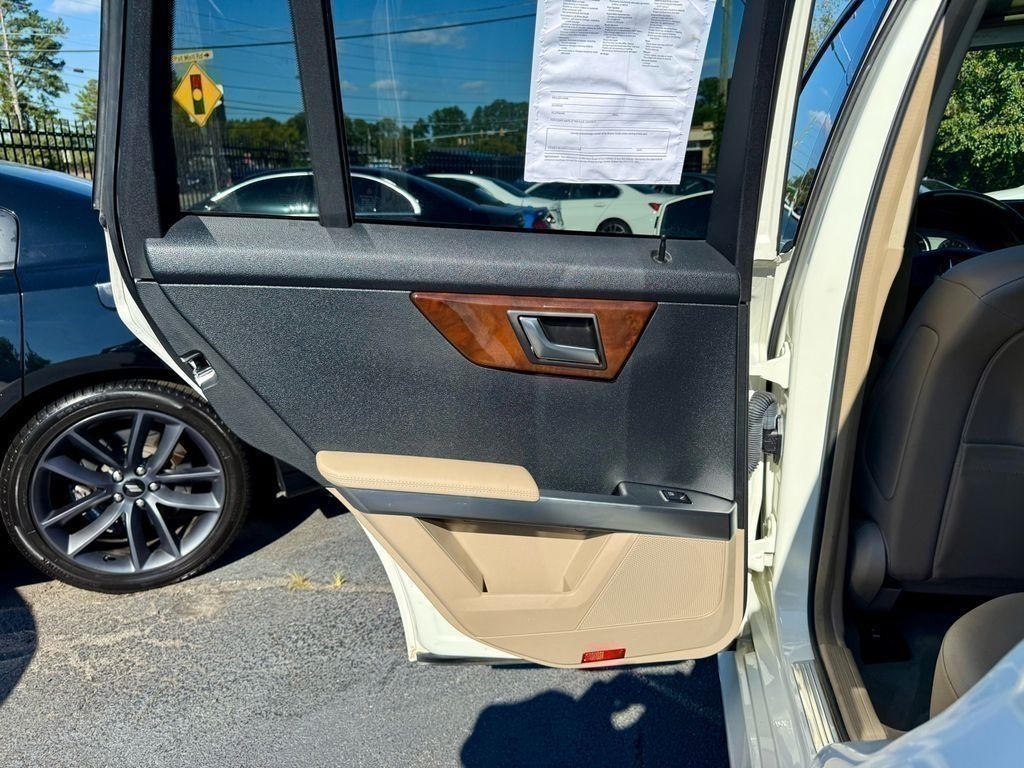 Mercedes-Benz GLK-Class GLK350 2012