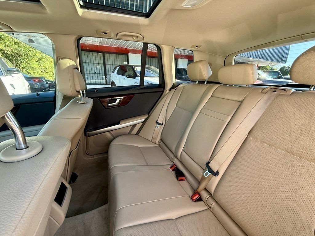 Mercedes-Benz GLK-Class GLK350 2012