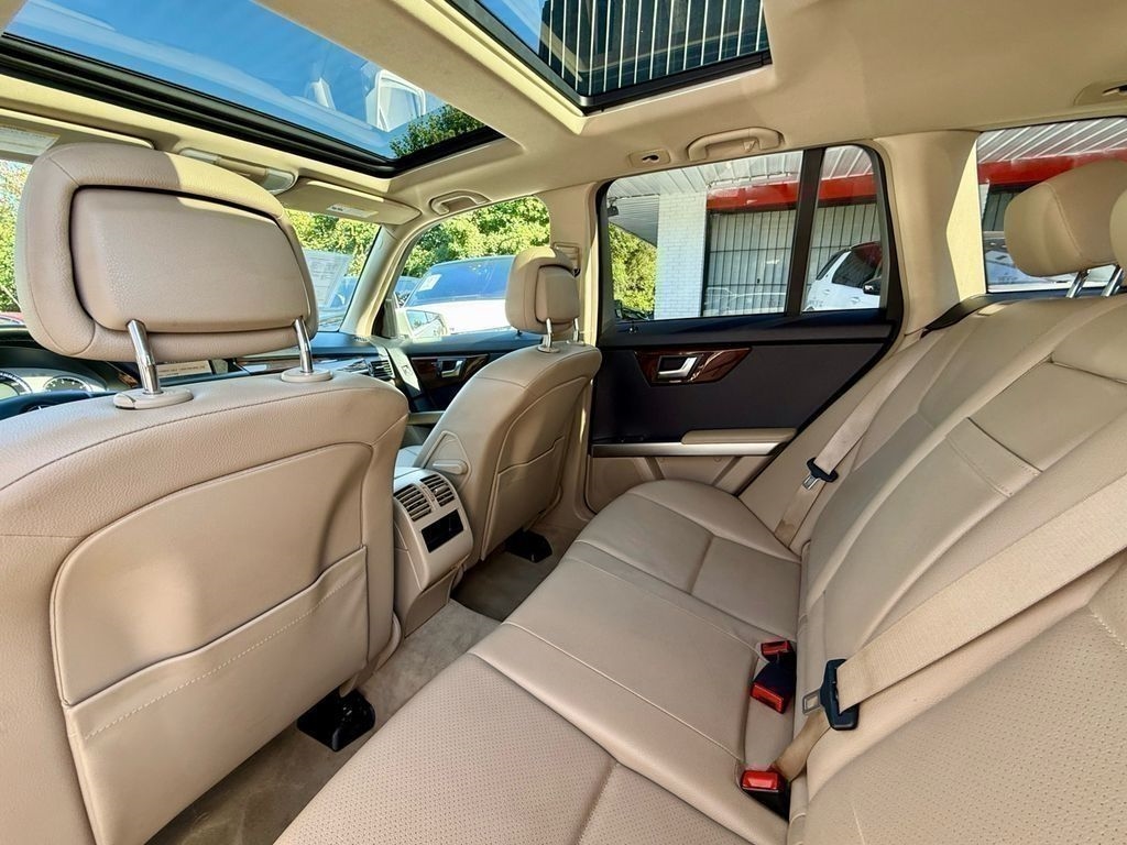 Mercedes-Benz GLK-Class GLK350 2012