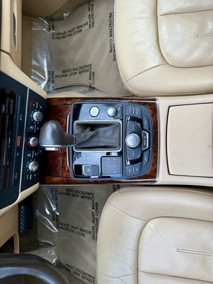 Audi A6 3.0T quattro Tiptronic 2014