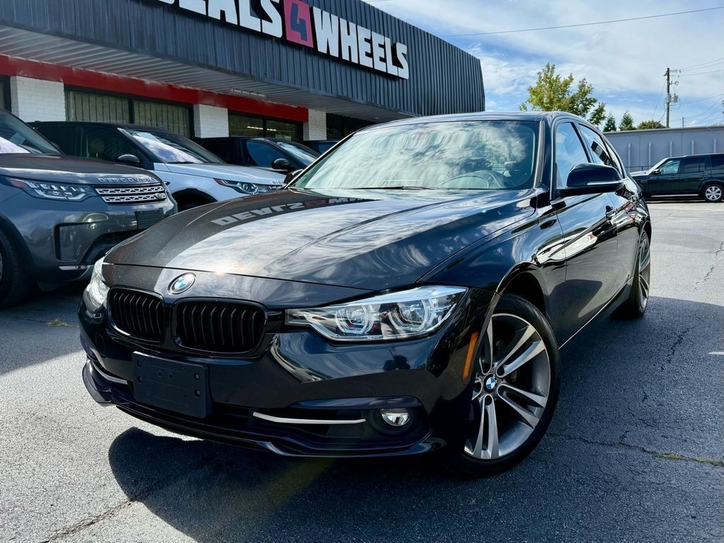 2018 BMW 3-Series 330i xDrive SULEV Sedan