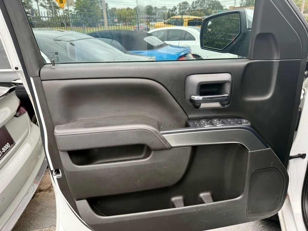 Chevrolet Silverado 1500 LT Crew Cab 2WD 2017