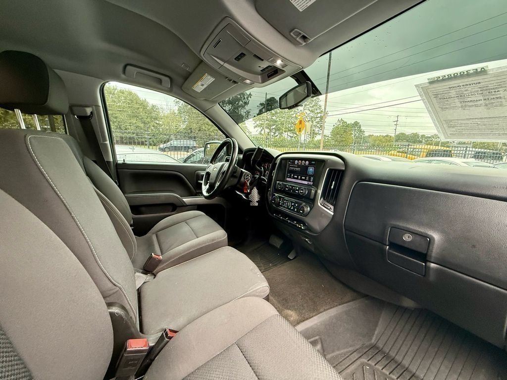 Chevrolet Silverado 1500 LT Crew Cab 2WD 2017