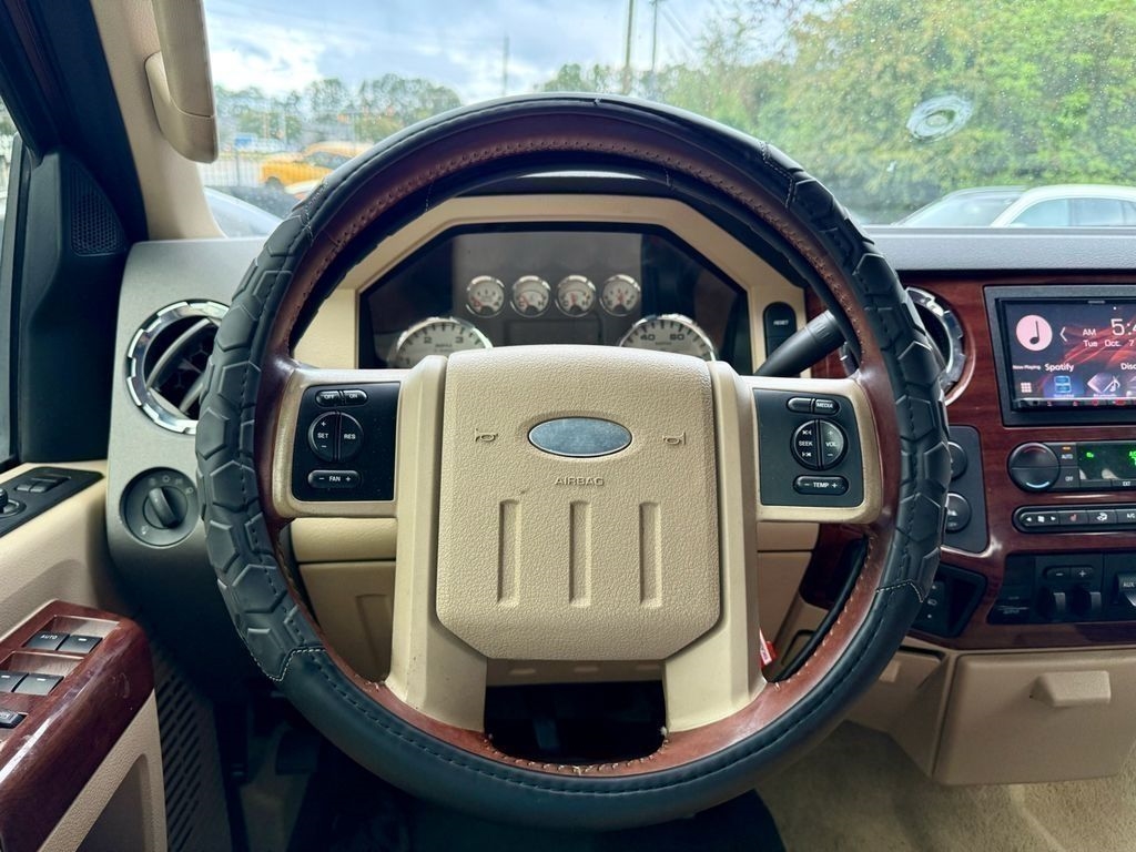 Ford F-350 SD XLT Crew Cab Long Bed 4WD 2008