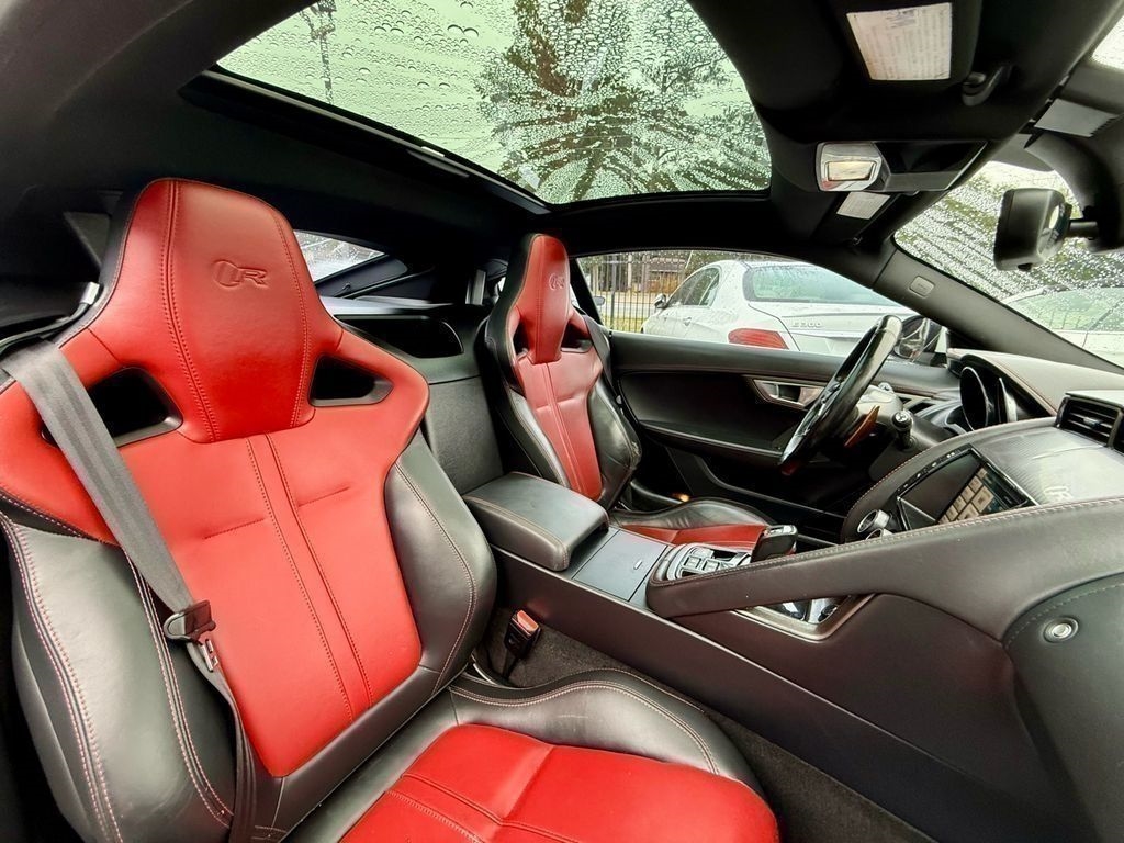 Jaguar F-Type R Coupe 2015