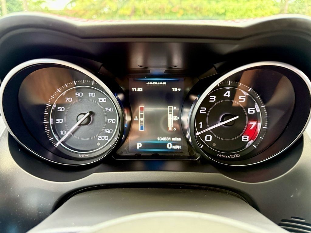 Jaguar F-Type R Coupe 2015