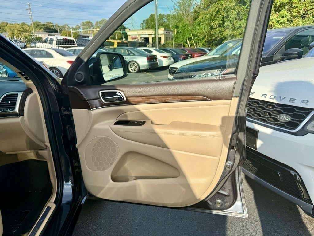 Jeep Grand Cherokee Overland 4WD 2015