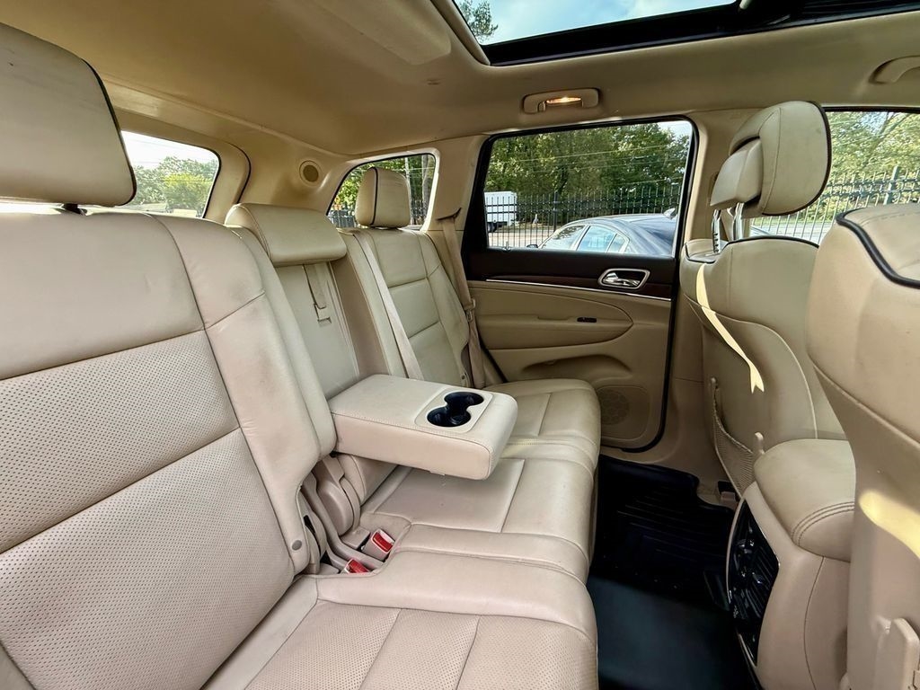 Jeep Grand Cherokee Overland 4WD 2015