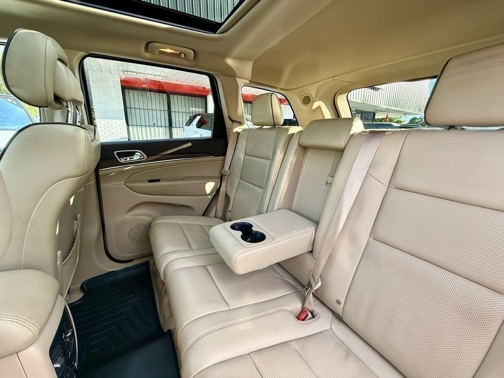 Jeep Grand Cherokee Overland 4WD 2015