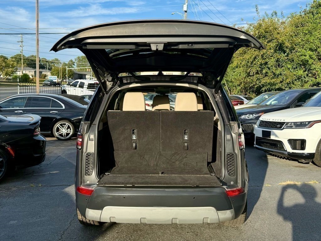 Land Rover Discovery HSE 2017