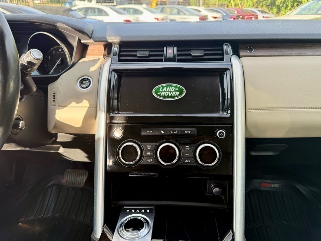 Land Rover Discovery HSE 2017