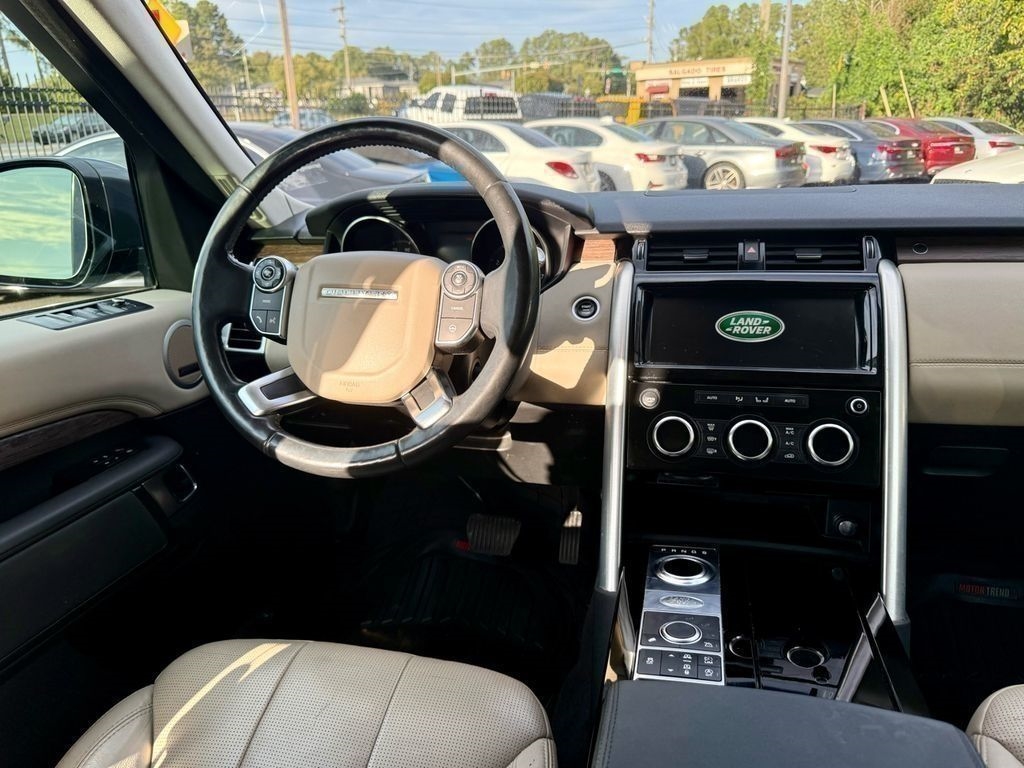 Land Rover Discovery HSE 2017