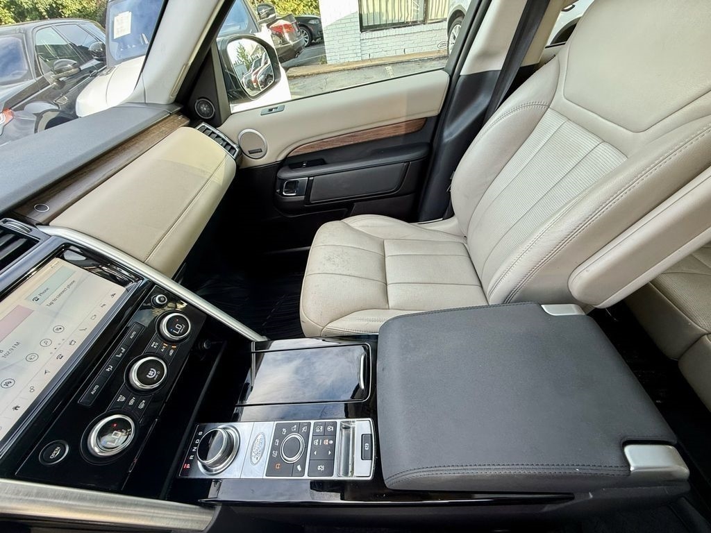 Land Rover Discovery HSE 2017