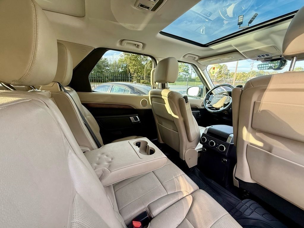Land Rover Discovery HSE 2017