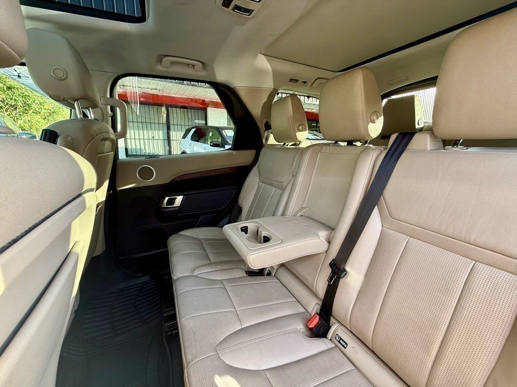 Land Rover Discovery HSE 2017