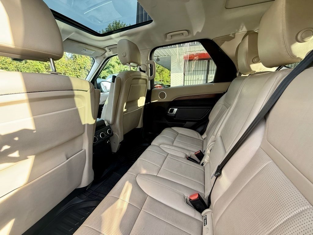 Land Rover Discovery HSE 2017