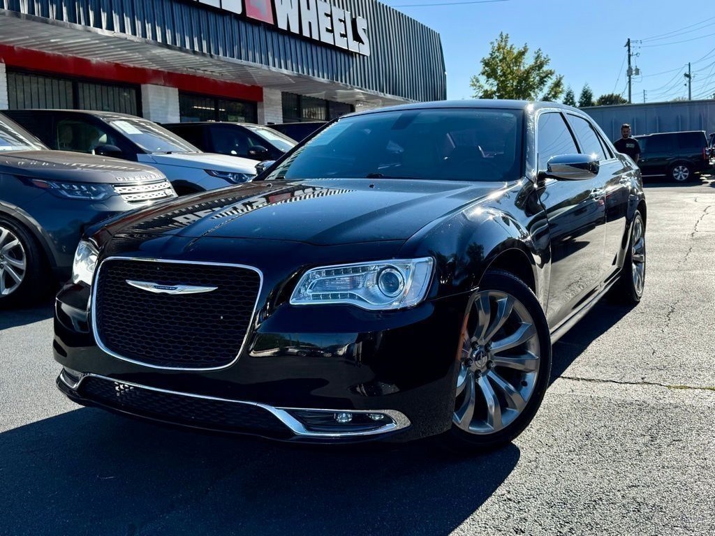 Chrysler 300 Limited RWD 2018