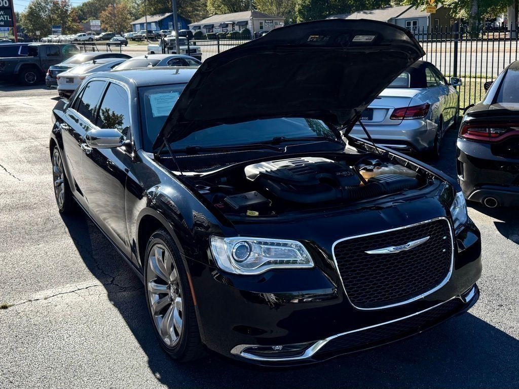 Chrysler 300 Limited RWD 2018
