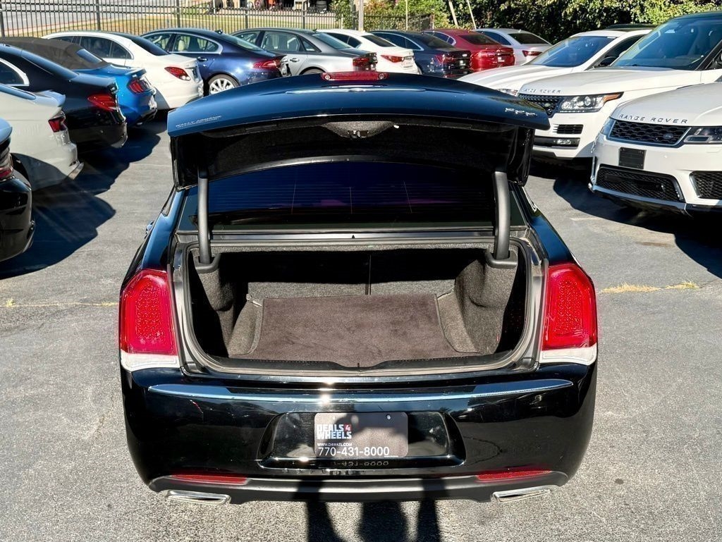 Chrysler 300 Limited RWD 2018