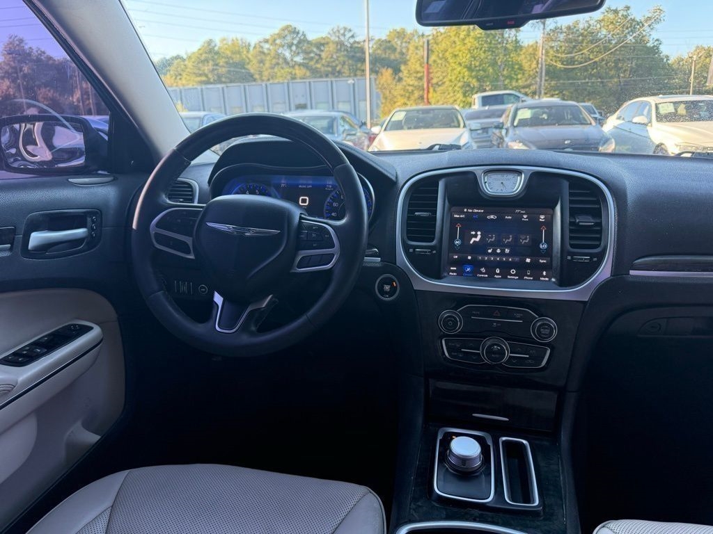 Chrysler 300 Limited RWD 2018
