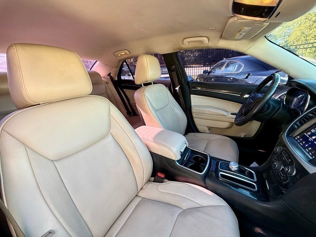 Chrysler 300 Limited RWD 2018
