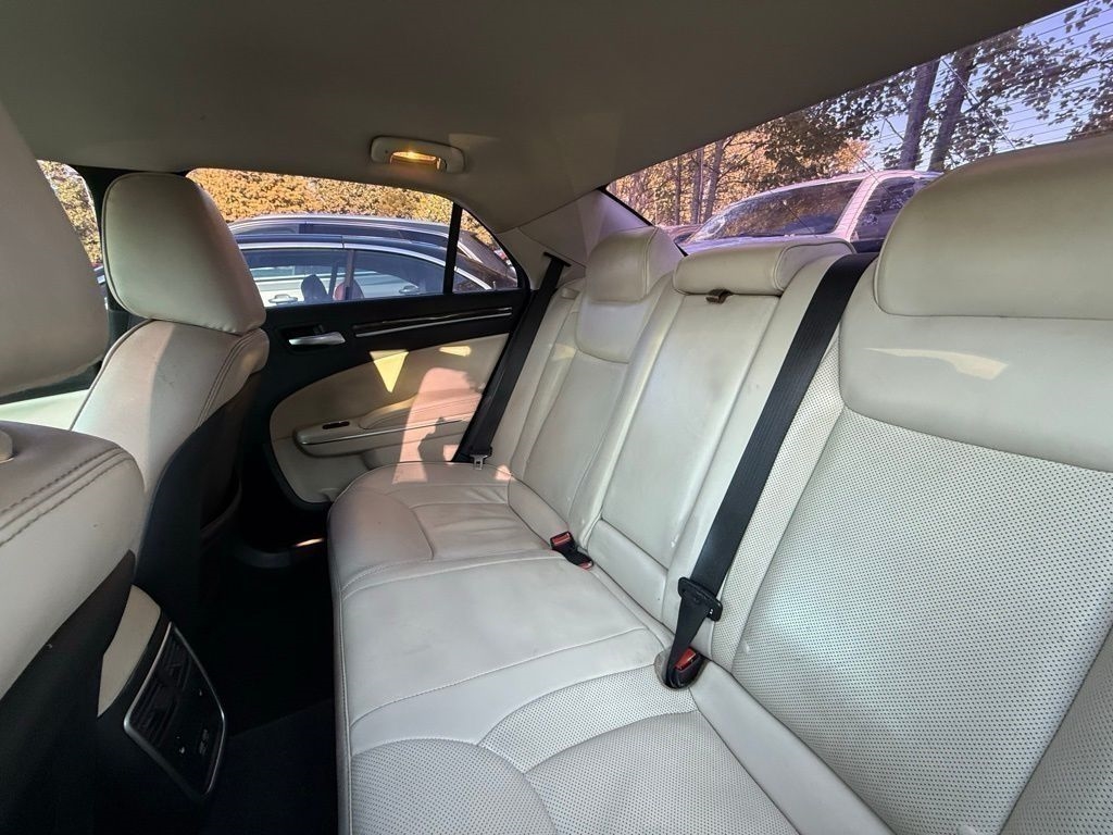 Chrysler 300 Limited RWD 2018