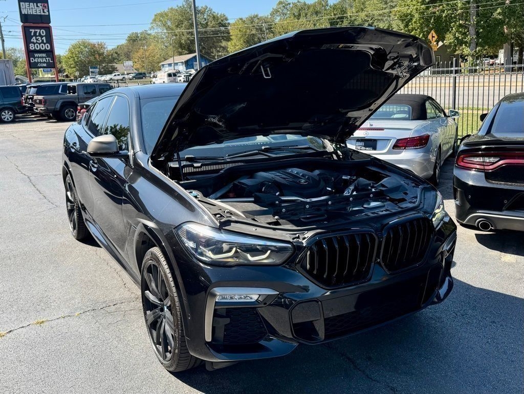 BMW X6 M50i 2021