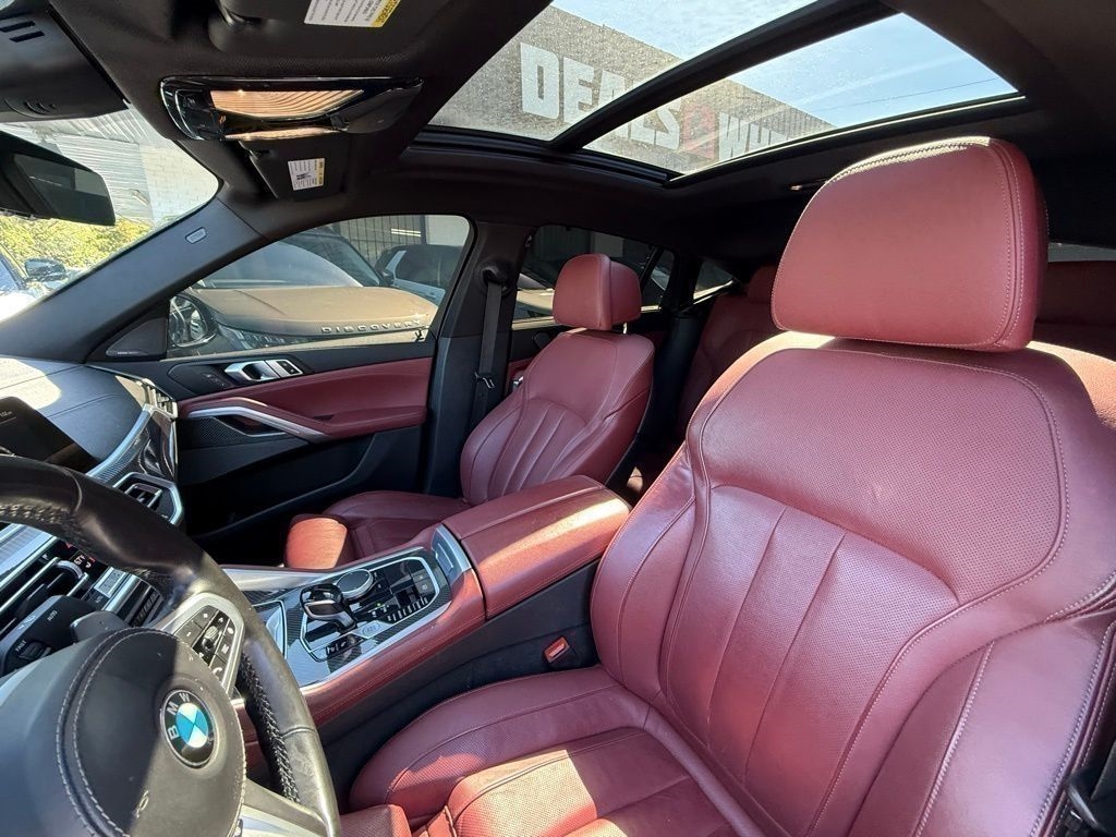 BMW X6 M50i 2021