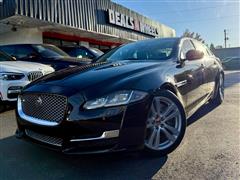 2016 Jaguar XJ-Series 