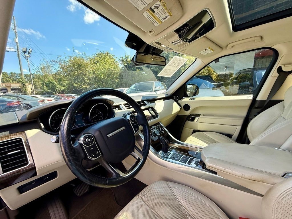 Land Rover Range Rover Sport 3.0L V6 Supercharged SE 2014