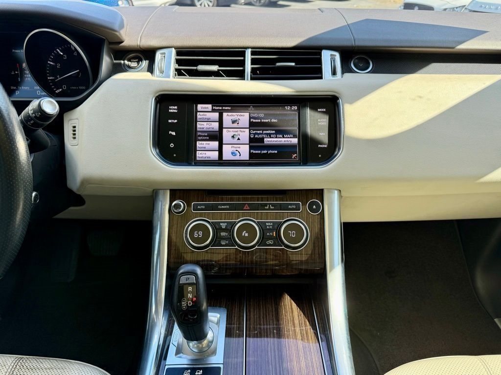 Land Rover Range Rover Sport 3.0L V6 Supercharged SE 2014