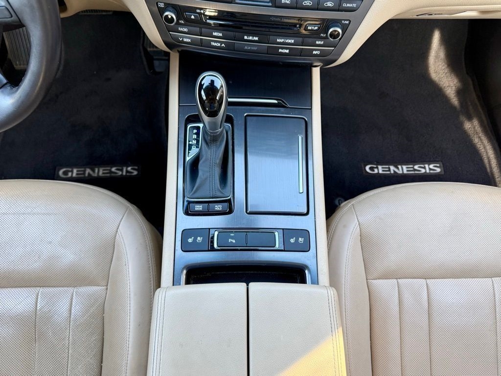 Genesis G80 3.8 2017