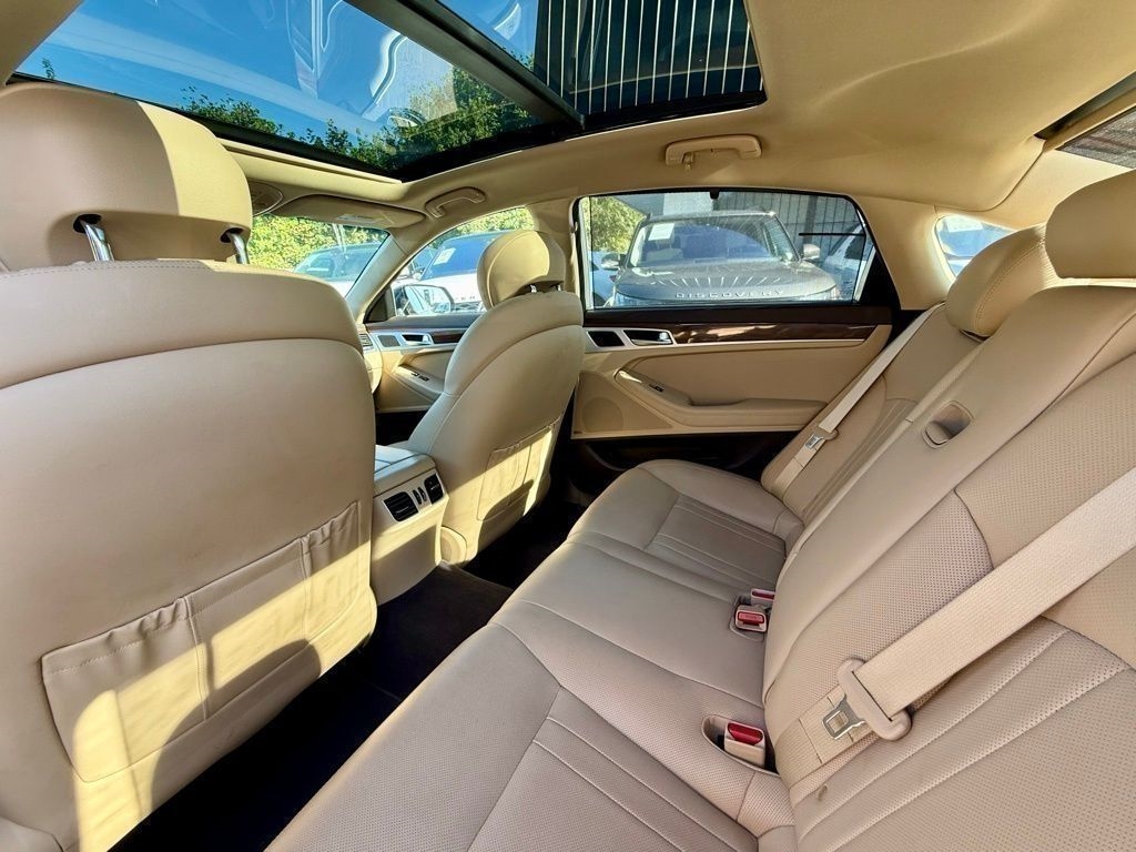 Genesis G80 3.8 2017