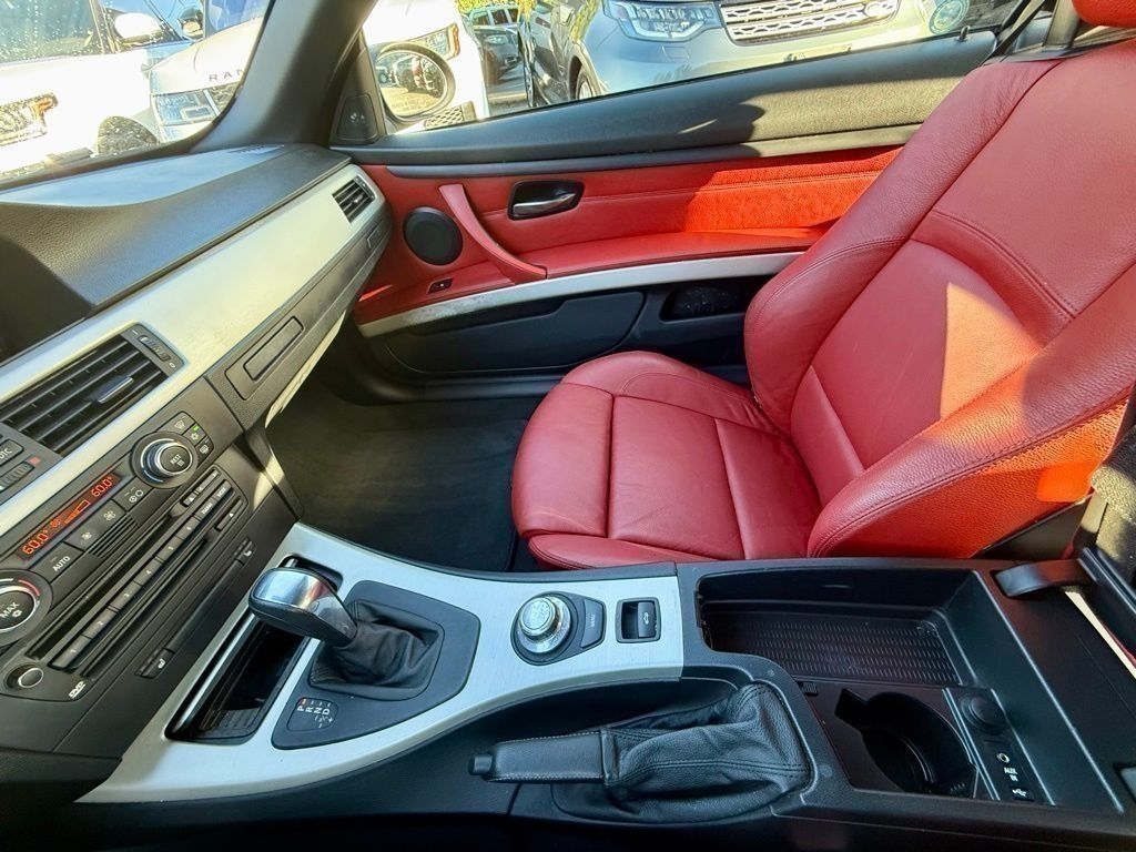BMW 3-Series 335i Convertible 2008