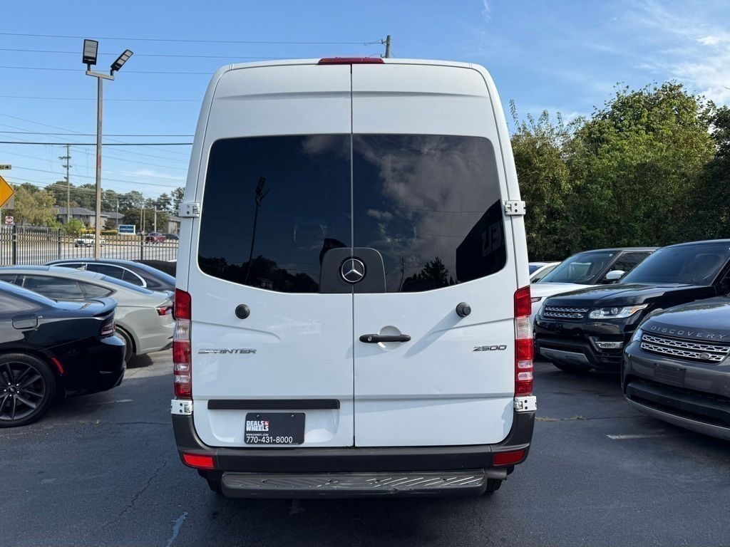 Mercedes-Benz Sprinter 2500 144-in. WB 2017