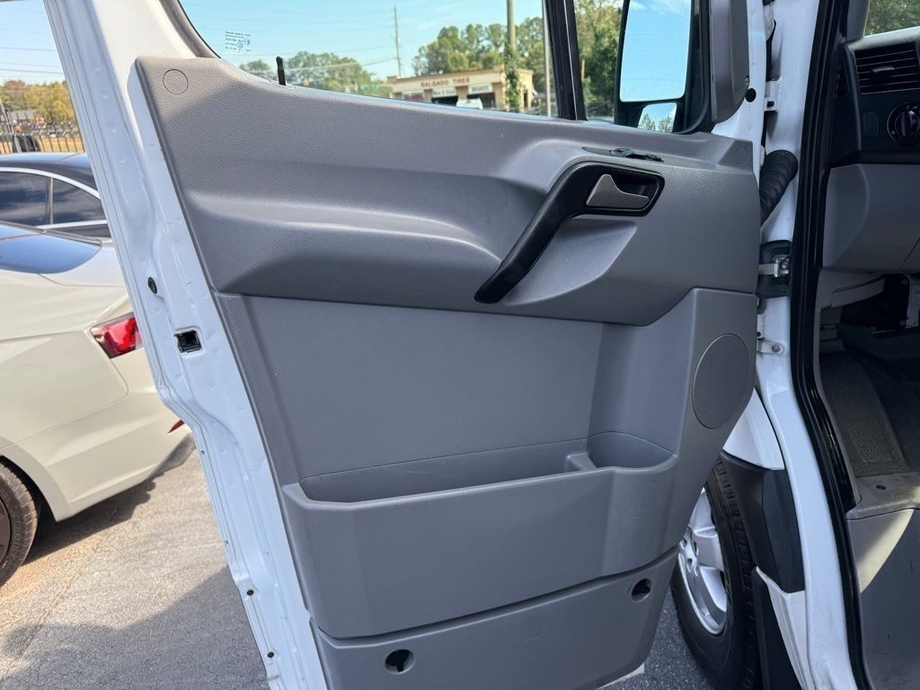 Mercedes-Benz Sprinter 2500 144-in. WB 2017