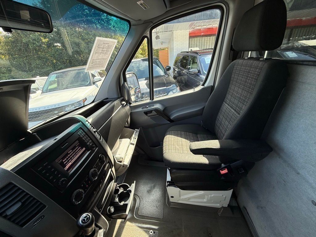 Mercedes-Benz Sprinter 2500 144-in. WB 2017