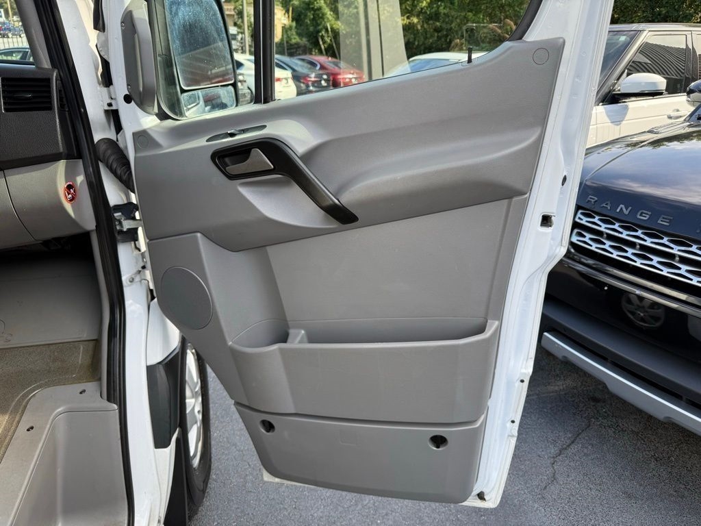 Mercedes-Benz Sprinter 2500 144-in. WB 2017