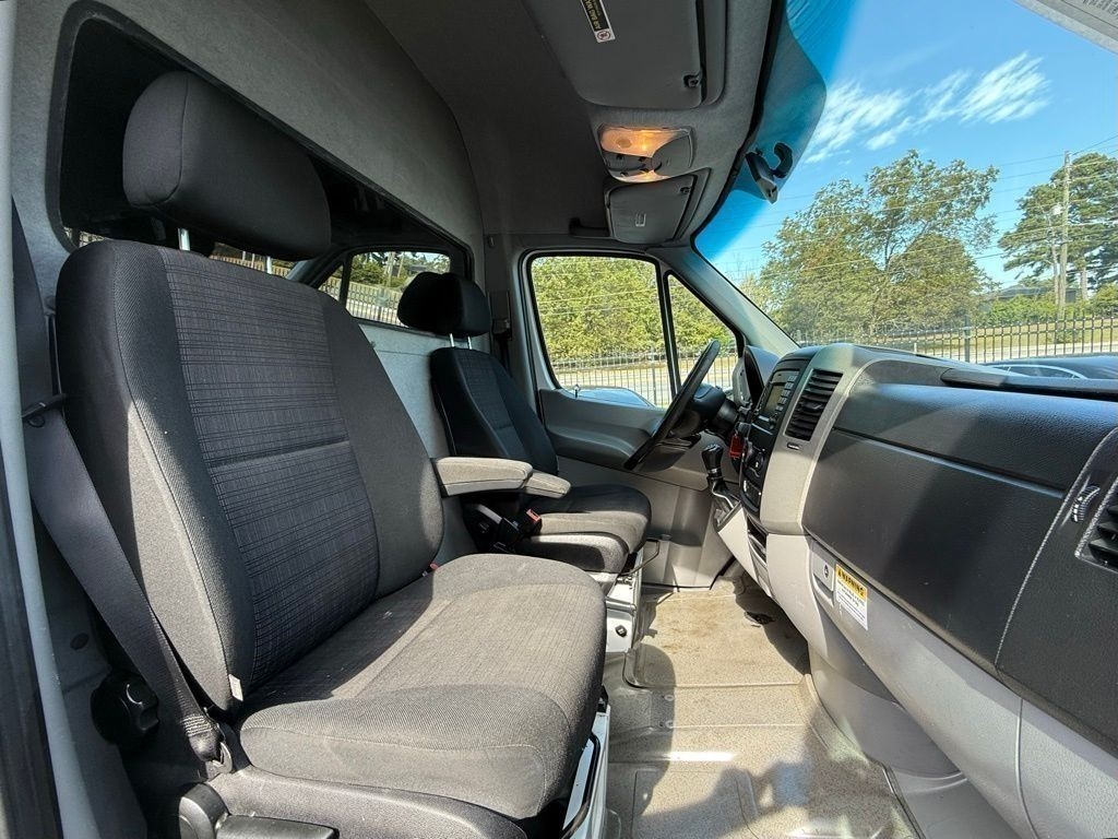 Mercedes-Benz Sprinter 2500 144-in. WB 2017