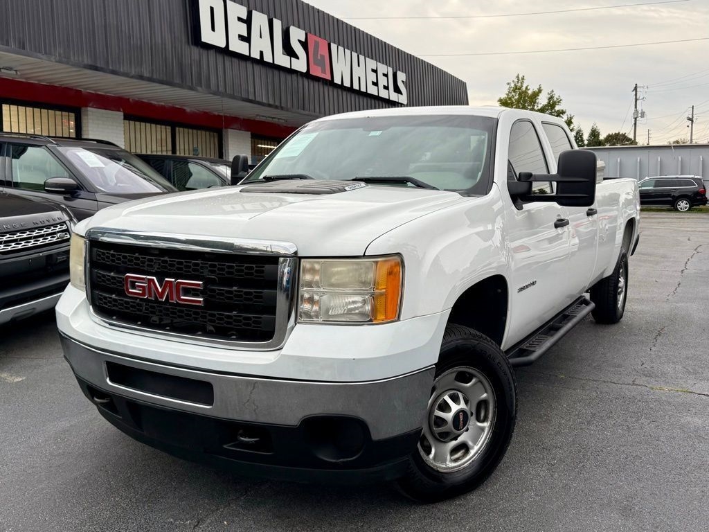 GMC Sierra 2500HD Work Truck Crew Cab 4WD 2011
