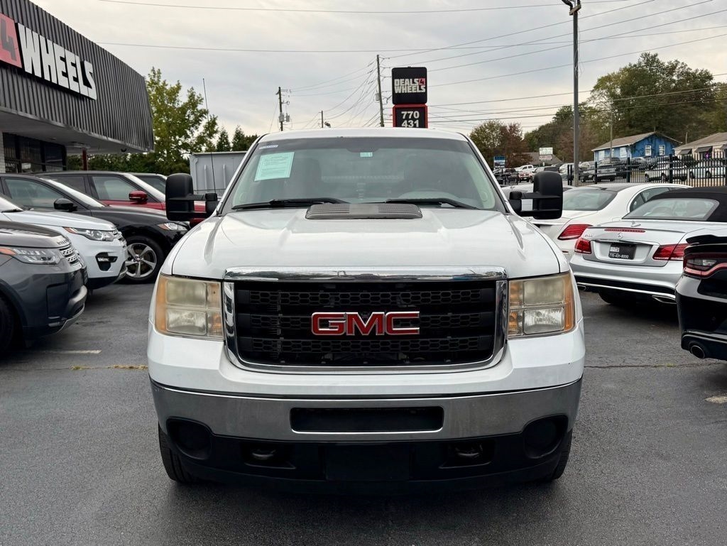 GMC Sierra 2500HD Work Truck Crew Cab 4WD 2011