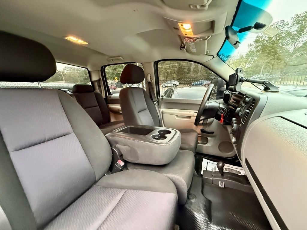 GMC Sierra 2500HD Work Truck Crew Cab 4WD 2011